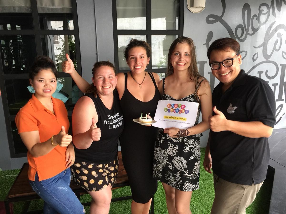 Hugnur Hostel And Coffee Chiang Mai Ngoại thất bức ảnh