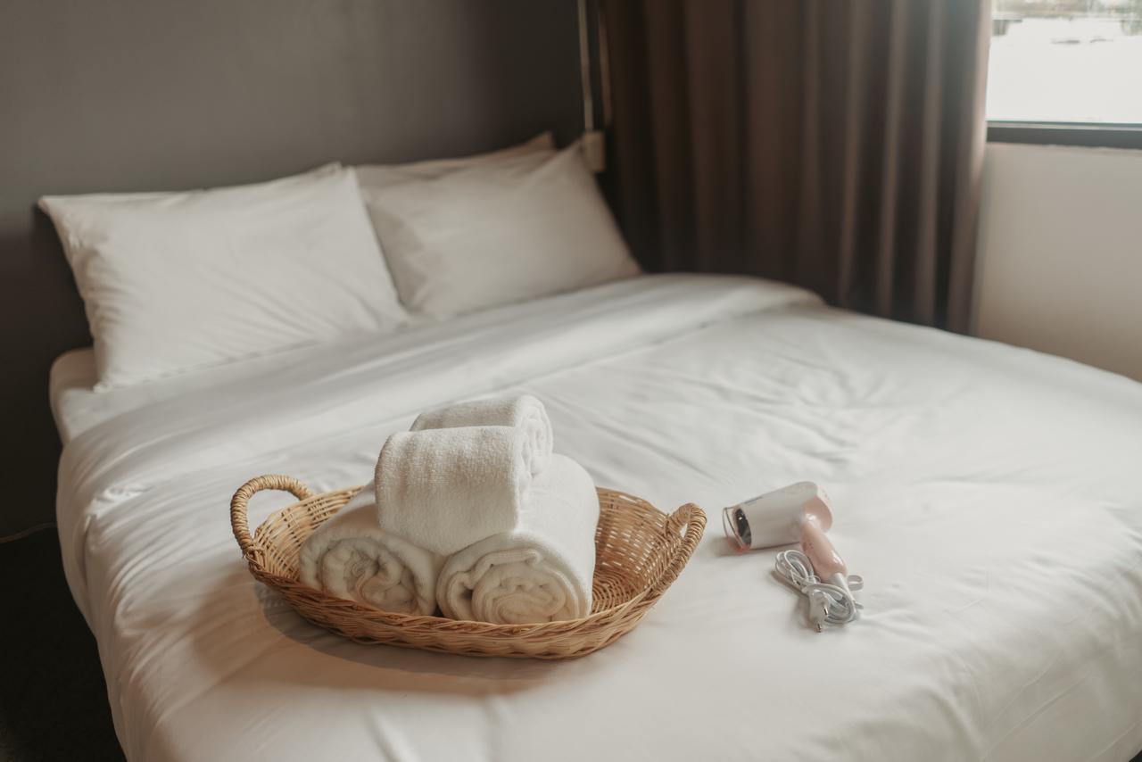Hugnur Hostel And Coffee Chiang Mai Ngoại thất bức ảnh