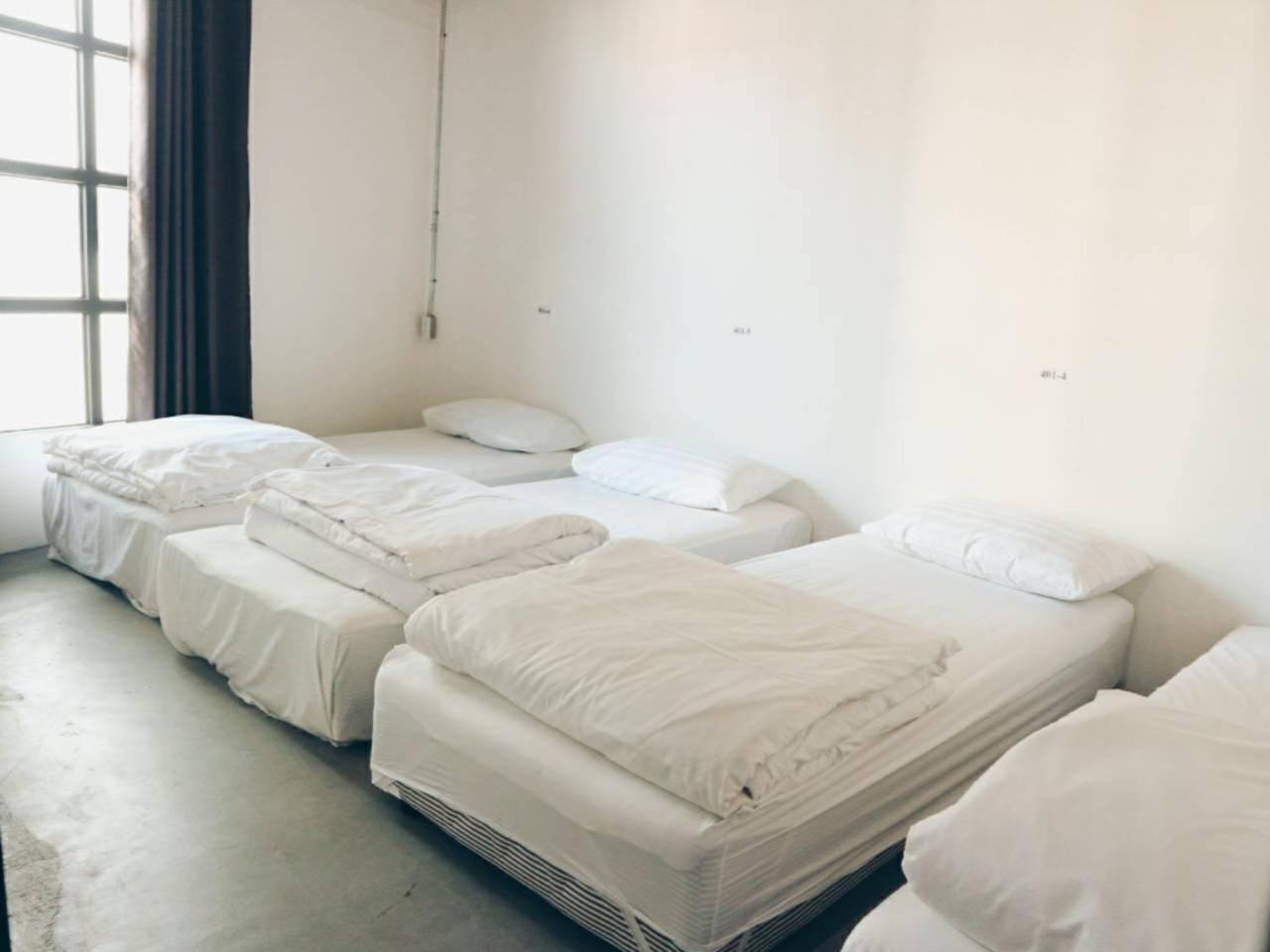 Hugnur Hostel And Coffee Chiang Mai Ngoại thất bức ảnh