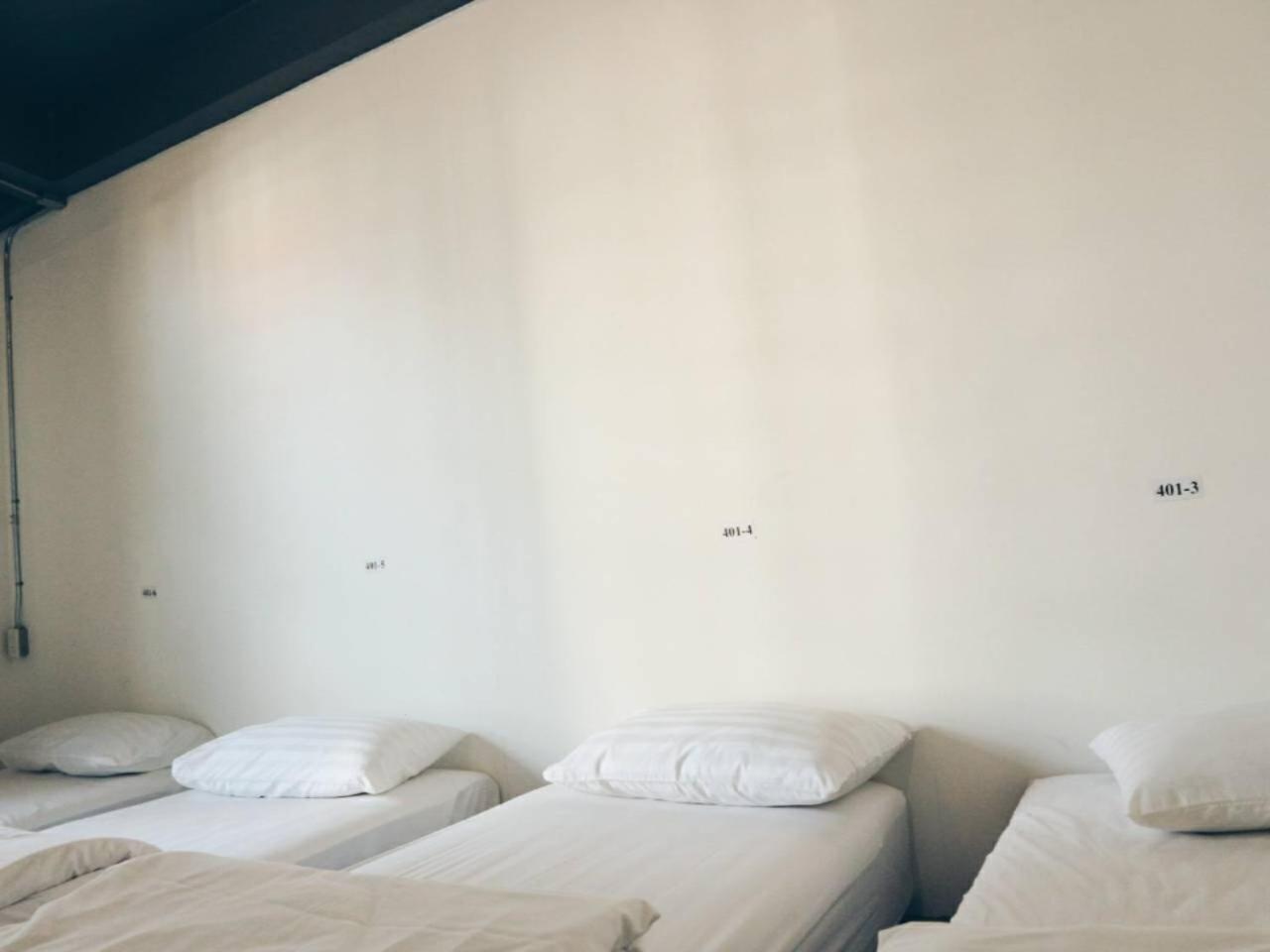 Hugnur Hostel And Coffee Chiang Mai Ngoại thất bức ảnh